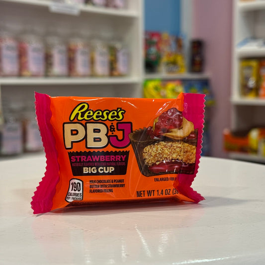 Strawberry - Reese's PB&amp;J Big Cup image 0