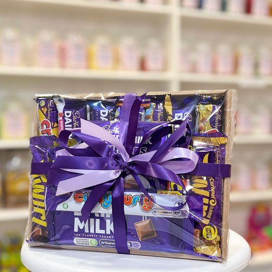 Cadbury’s Chocolate Hamper image 0